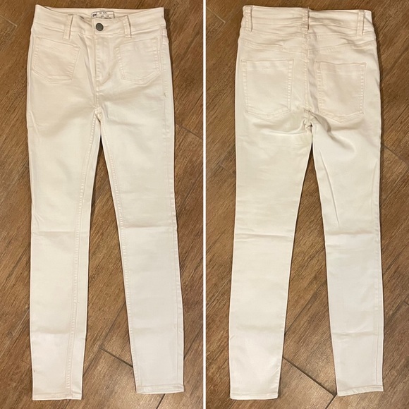 Free People • Ivory skinny stretch pants Size 25 - Picture 2 of 6